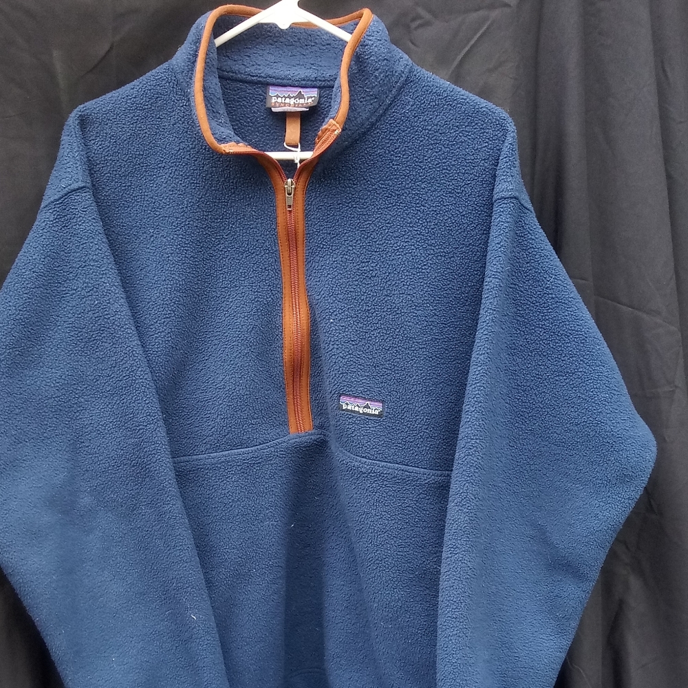 Patagonia half zip pullover